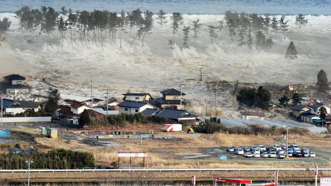 12 Causes et effets du tsunami que vous devez connaître